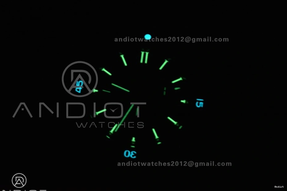 Dial Best 44mm Edition Green On B01 BLSF Robber Chronomat Bracelet 1:1 SS A7750 0113